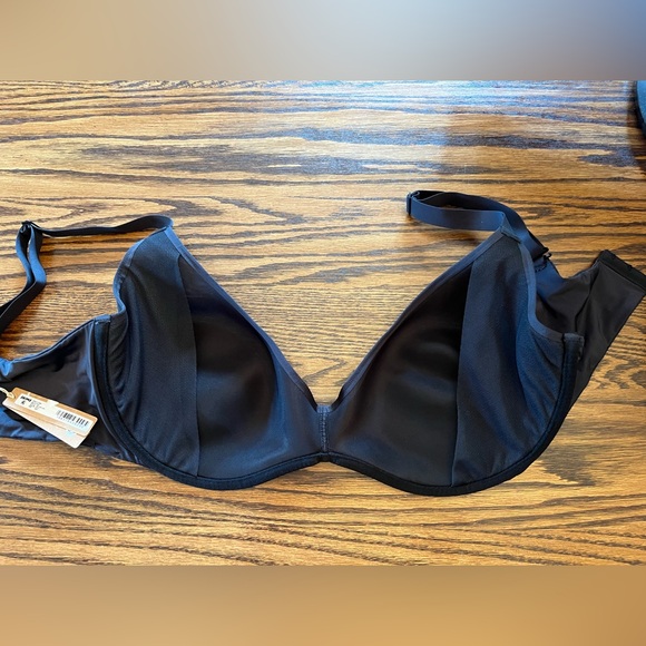 NWT SKIMS Weightless Scoop Bra in Onyx 42DD - Picture 3 of 5
